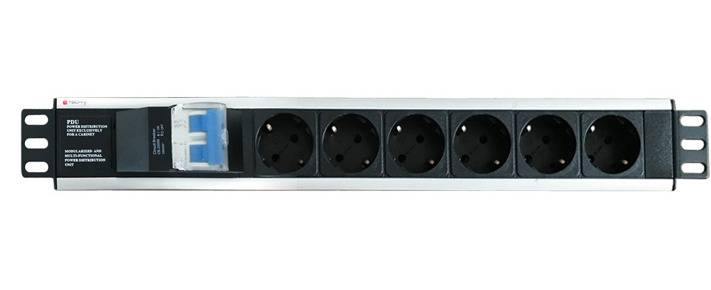 Multipresa 6 Posti da Rack 19'' con Magnetotermico Spina Schuko Angolata 1.5U